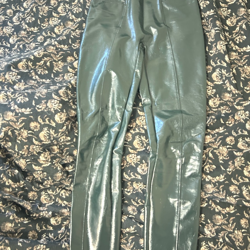 Like new Spanx faux, leather green pants